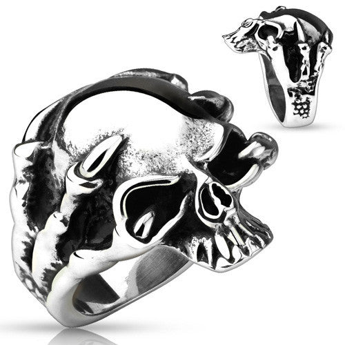 Cast ring depicting dragon's claw grasping a skull | Wholesale stainless steel rings - Jewelry | Standard photo