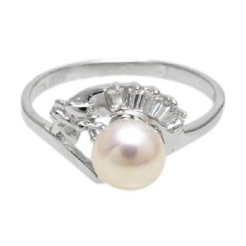 Freshwater pearl ring with baguette cut CZ accents | Wholesale sterling silver rings - Jewelry | Main photo