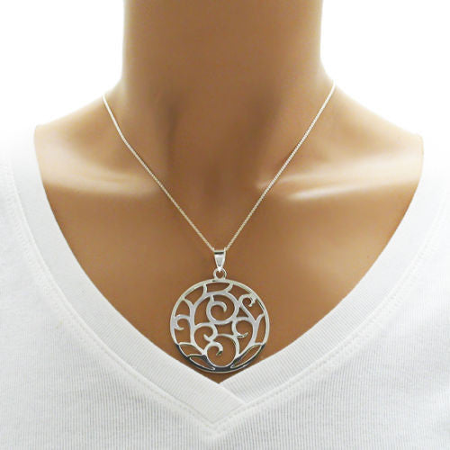 Beautiful Sterling Silver Fern Frond Filigree Filled Circle Pendant.