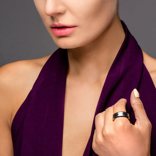 Silver tungsten ring w/ satin finish band polished recessed stripe | Wholesale tungsten rings - wedding bands | Model photo