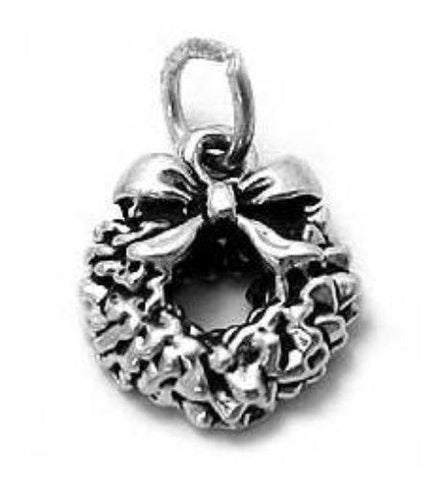 Small Wreath Charm in Sterling Silver