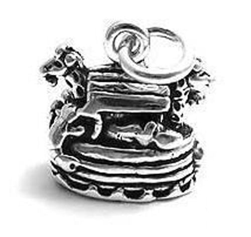 Noah's Ark with Big Animals. Charm in Sterling Silver