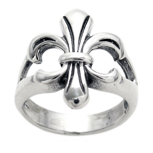Beautiful rendition of the traditional French Fleur-de-Lis. Wholesale Sterling Silver Rings. Front view.