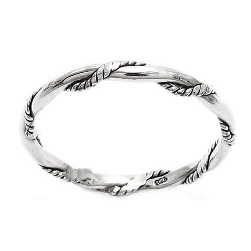 Band ring with a rope twisted around it for accent. Wholesale Sterling Silver Rings.