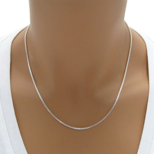 Sterling Silver Box Chain Necklace 1.5mm (Gauge 028). Available in 5 Lengths.