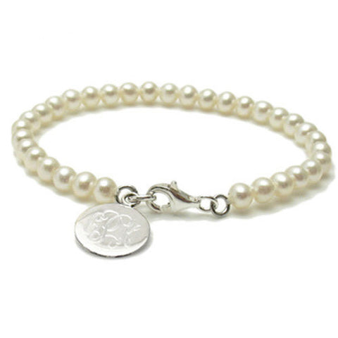Sterling silver & freshwater pearl child's bracelet with engravable circle pendant | Wholesale 925 Sterling Silver Jewelry & Accessories